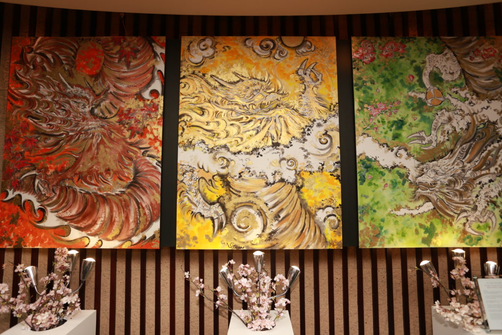 Dragon Through The Seasons 2018, Private Collection ANA Intercontinental Tokyo © 3 Panel Triptych (3 x 97 x 130)